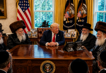 Trump reçoit les Rabbins : les leaders hassidiques se rendent au Bureau ovale pour une rencontre rare à la Maison-Blanche