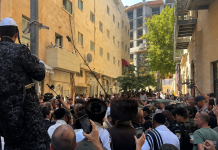 « C’est devenu un foyer de haine » : le Café BaSimta à Jérusalem fermera le Chabbat, après des semaines de manifestations haredim